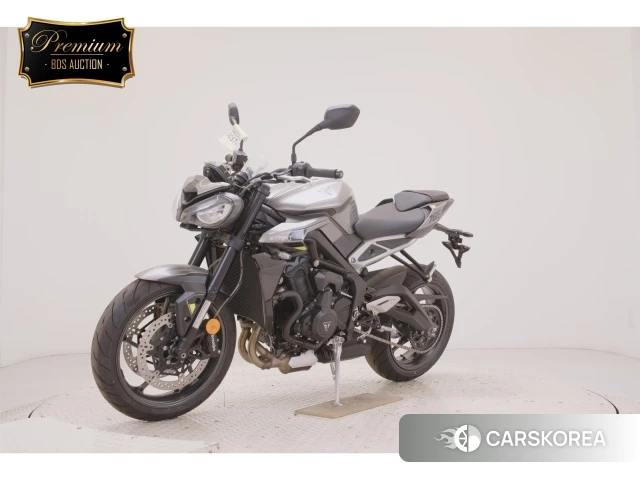 Triumph STREET TRIPLE R 2024 из Японии, фото 3