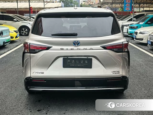 Toyota Saina id 4335083 из Китая 9