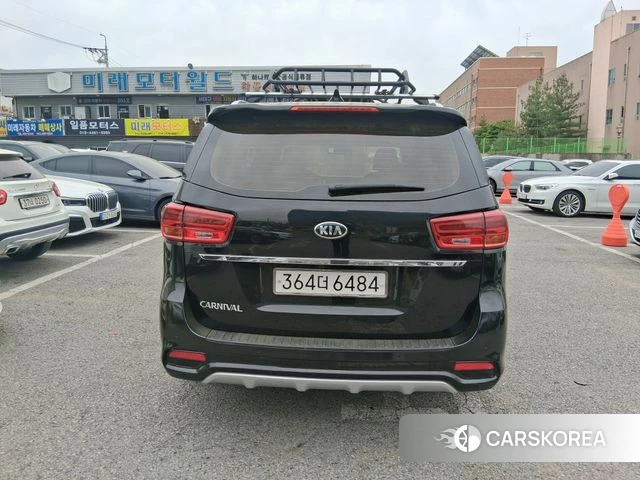 Kia The New Carnival id 4188608 из Кореи 16