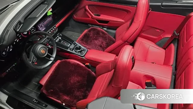 Porsche 911(992) id 3550150 из Кореи 7