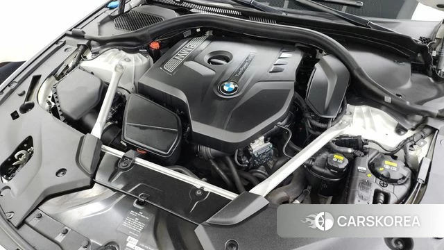 BMW 5 Series (G30) id 4430304 из Кореи 31