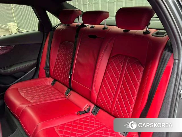 Audi S4 id 4359492 из Китая 22