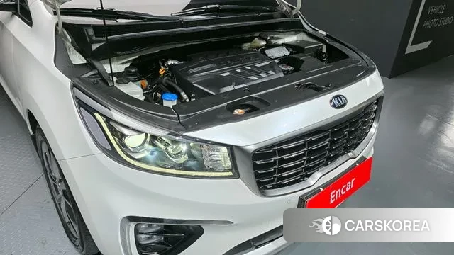 Kia The New Carnival id 3588408 из Кореи 16