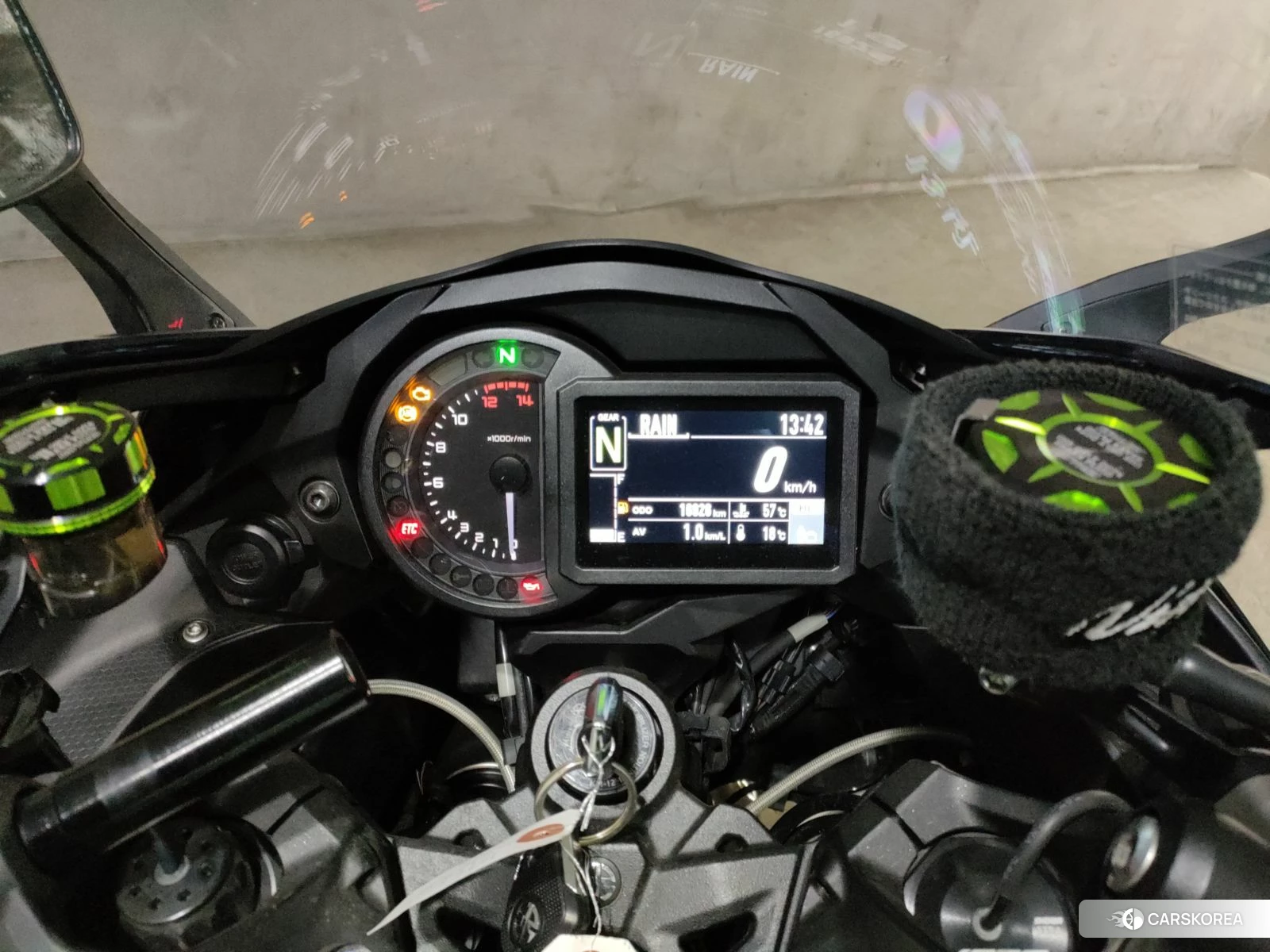 Kawasaki NINJA H2 SX SE id 3947169 из Японии 6