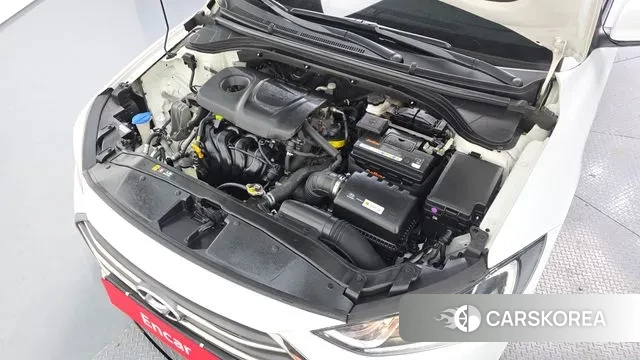 Hyundai Avante AD id 3687732 из Кореи 16