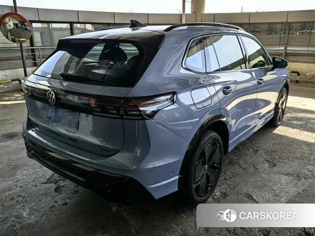 Volkswagen Tiguan L id 4279224 из Китая 12