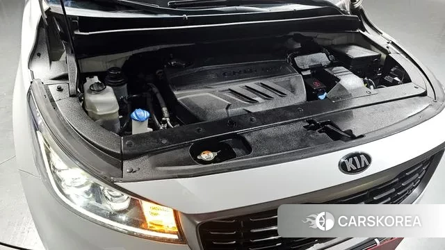 Kia The New Carnival id 3454980 из Кореи 16