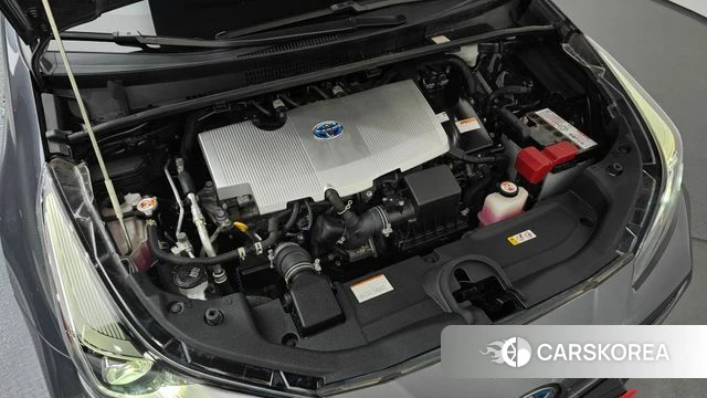 Toyota Prius 4th Generation id 4593912 из Кореи 16