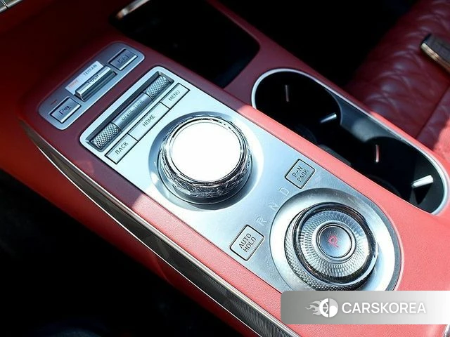 Genesis GV70 id 4772947 из Кореи 13