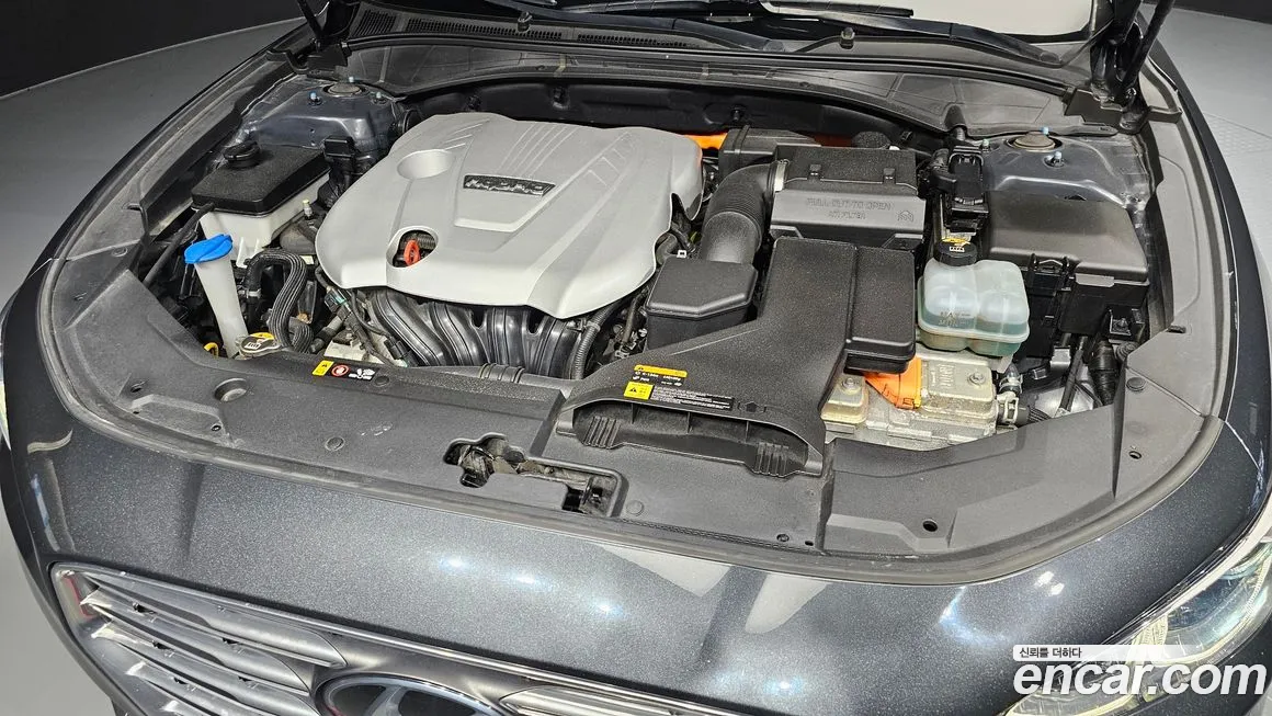 Hyundai Grandeur IG Hybrid id 2157985 из Кореи 16