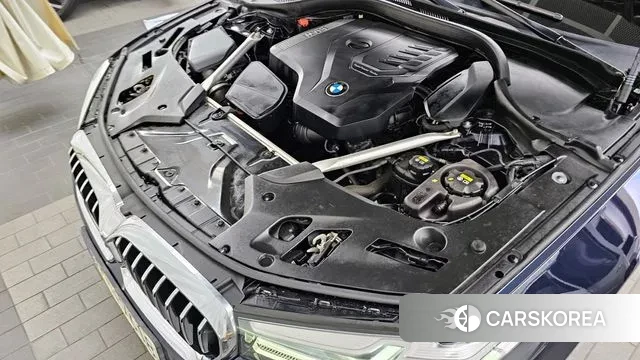 BMW 5 Series (G30) id 2985433 из Кореи 16