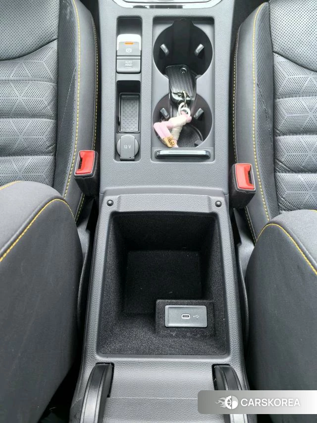 Volkswagen CC id 4277569 из Китая 26