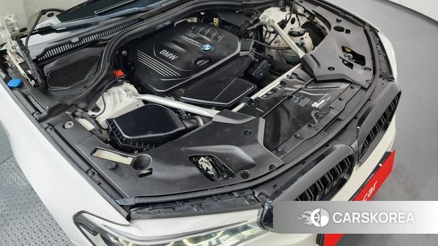 BMW 5 Series (G30) id 3814535 из Кореи 16