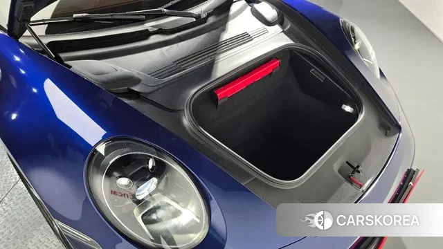 Porsche 911(992) id 3706650 из Кореи 16