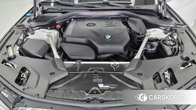 BMW 5 Series (G30) id 4546901 из Кореи 7