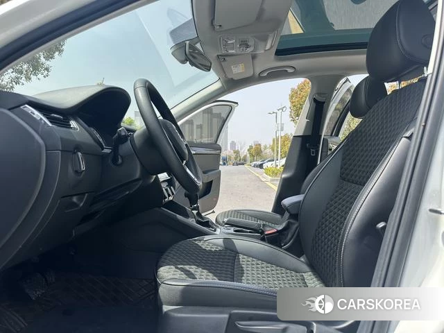 Skoda Octavia id 4242173 из Китая 11