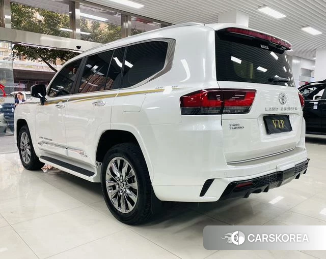 Toyota Land Cruiser (imported) id 4261250 из Китая 10