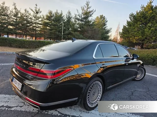 Genesis G90 id 3428367 из Кореи 16