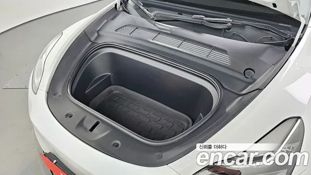 Tesla Model Y id 2723628 из Кореи 16