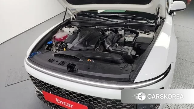 Hyundai Grandeur (GN7) id 3670558 из Кореи 16