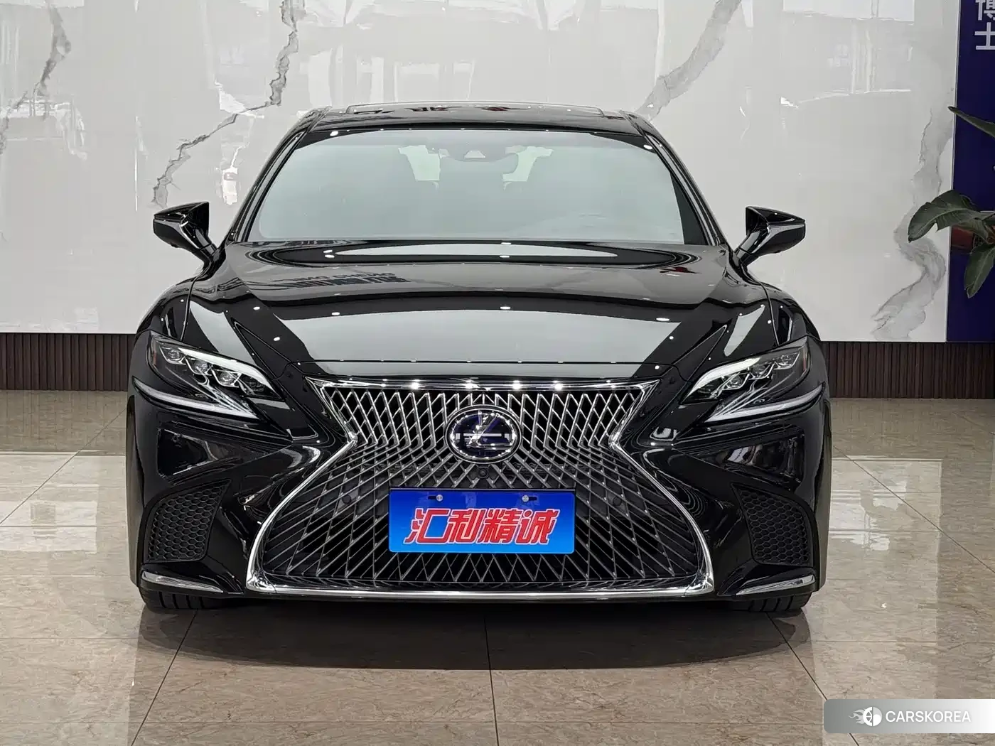 Lexus LS id 4622598 из Китая 21