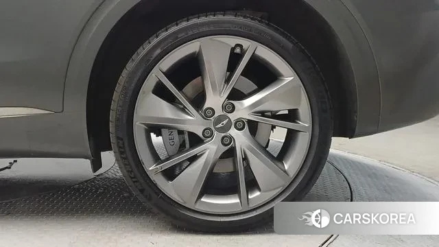 Genesis GV70 id 2988977 из Кореи 16