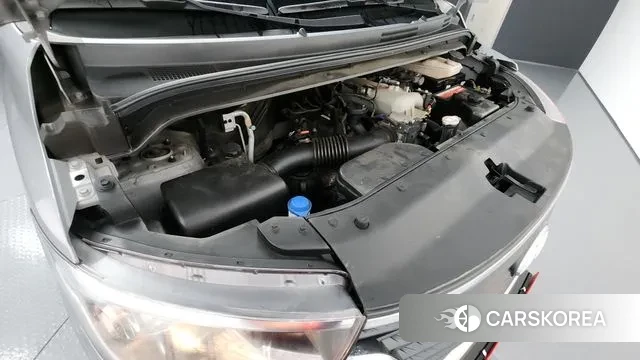 Hyundai The New Grand Starex id 3526190 из Кореи 16