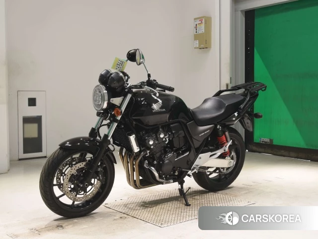 Проданный Honda CB400SF ABS 2021 из Японии, фото 4