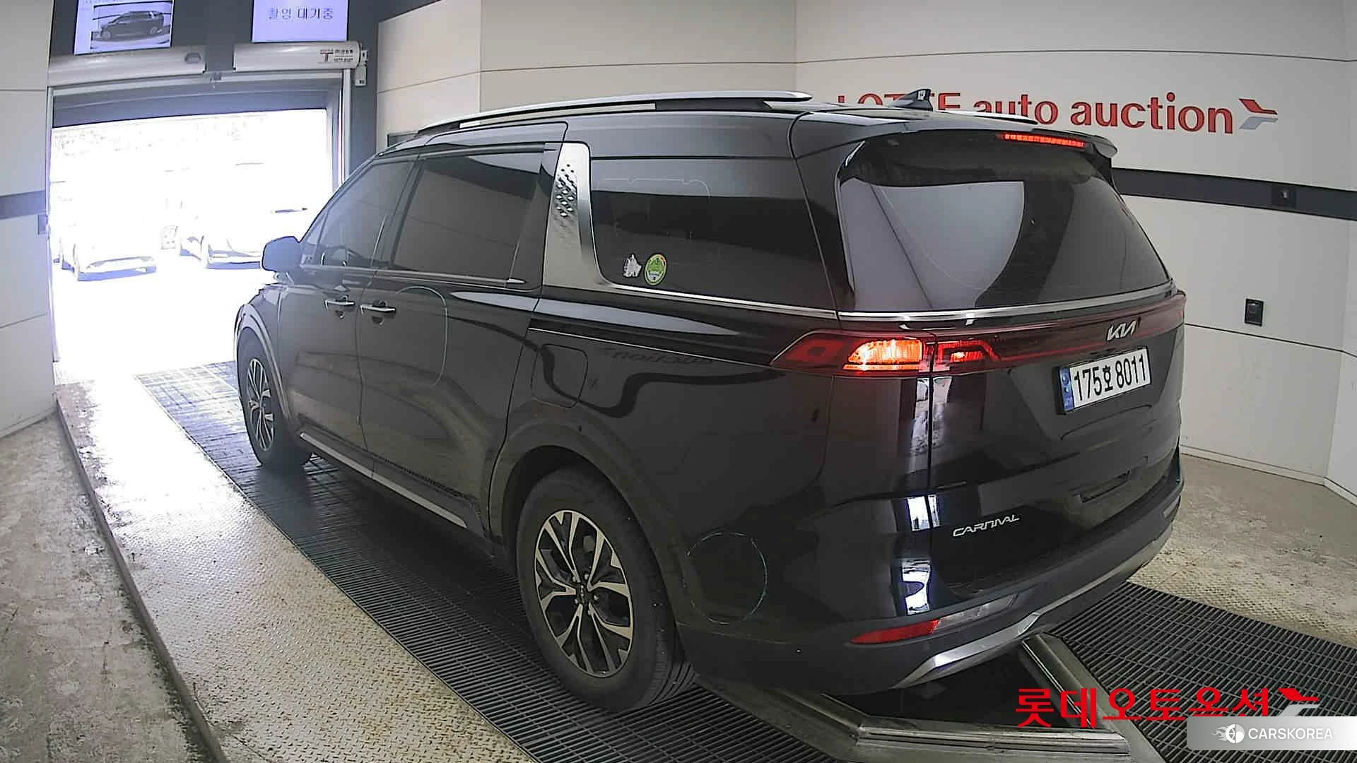 Kia Carnival id 4289607 из Кореи 34
