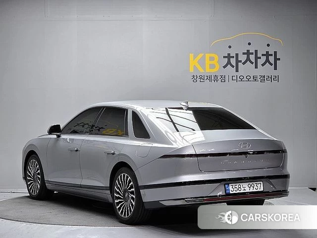 Hyundai Grandeur (GN7) id 3964284 из Кореи 16