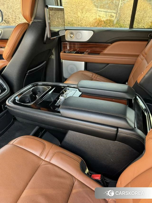 Lincoln Navigator id 4213528 из Китая 8