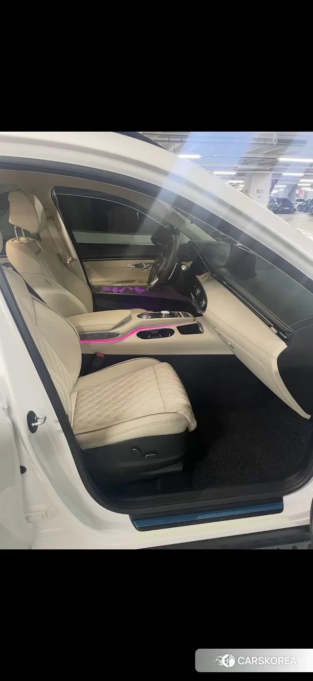 Genesis GV70 2023 Белый из Кореи, фото 6