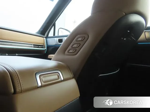 Hyundai Santa Fe (MX5) id 3585733 из Кореи 16