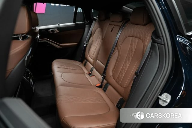 BMW X6 (G06) 2025 Черный из Кореи, фото 6