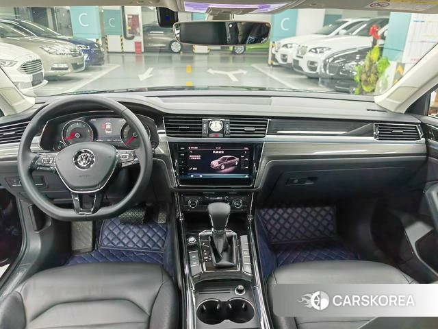 Volkswagen Huiang id 3895936 из Китая 11