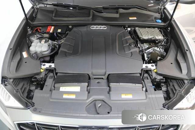 Audi Q8 (4M) id 4423710 из Кореи 16