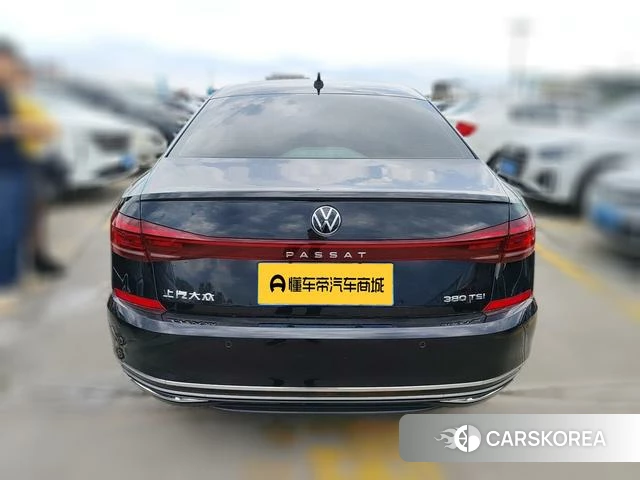 Volkswagen Passat 2025 Черный из Китая, фото 6
