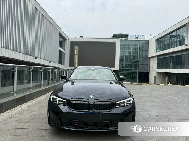 BMW 3 series 2025 Черный из Китая, фото 6