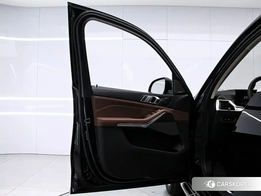 BMW X7 id 4600478 из Китая 13