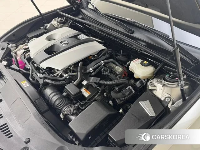 Lexus ES300h 7th generation id 3028021 из Кореи 16