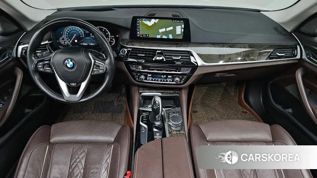 BMW 5 Series (G30) id 4785693 из Кореи 32