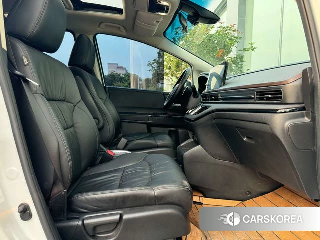 Honda Odyssey id 4321431 из Китая 8