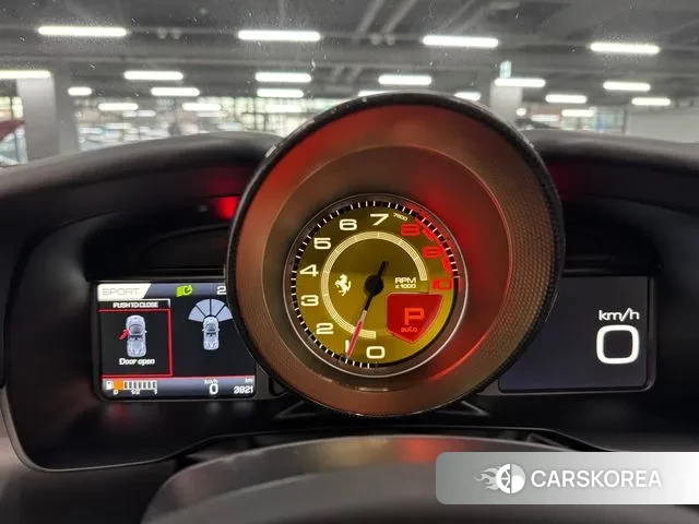 Ferrari F8 Spider id 3463780 из Кореи 14