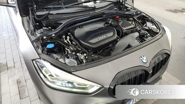 BMW 1 Series (F40) id 3106109 из Кореи 16