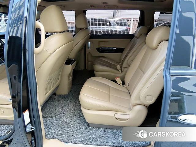 Kia The New Carnival id 4232999 из Кореи 16