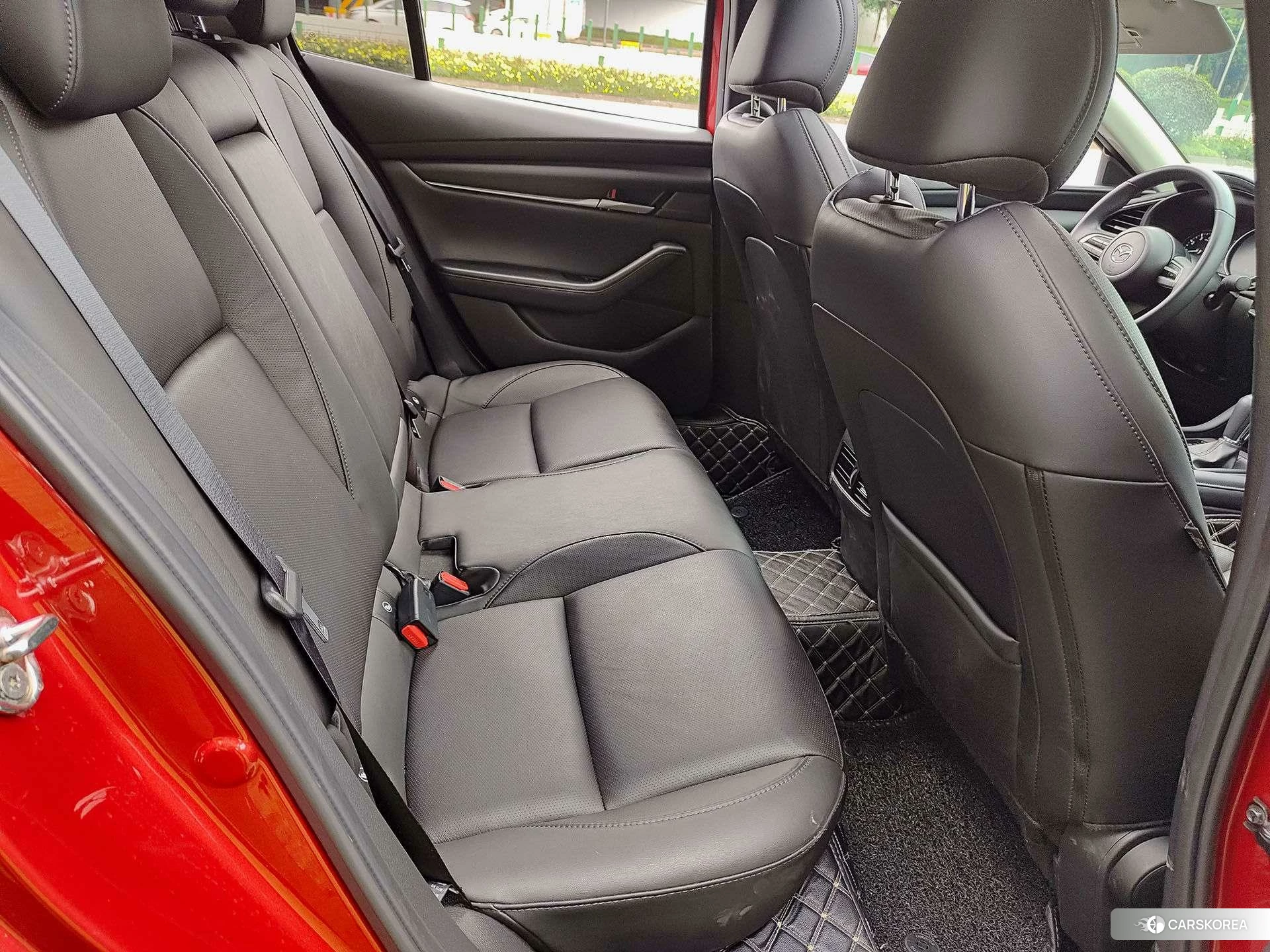 Mazda 3 id 4504850 из Китая 7