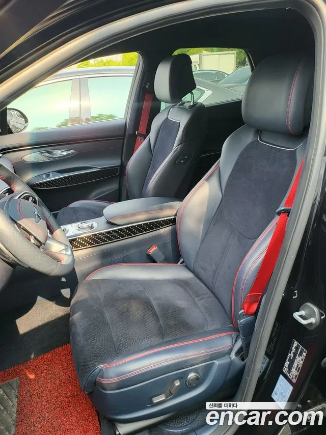 Genesis GV70 2021 Черный из Кореи, фото 6