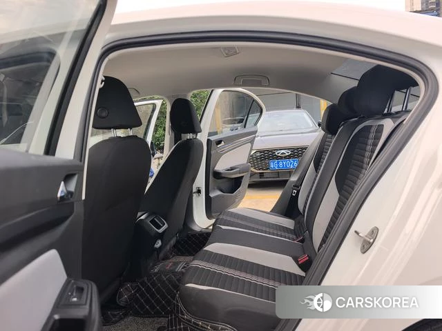 Volkswagen Bora id 4374454 из Китая 10