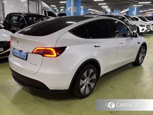 Tesla Model Y id 3524259 из Кореи 11