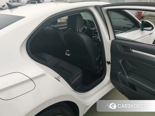Volkswagen Lingdu id 4239965 из Китая 17